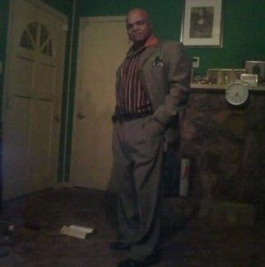 Meet your Posher, Douglas d.